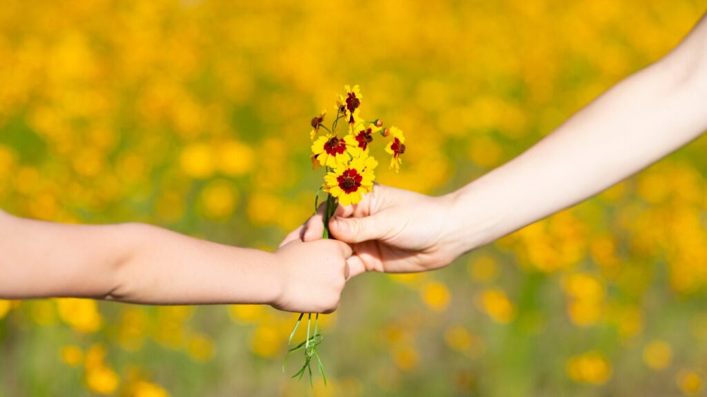 愛をこめてお花を贈る